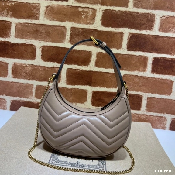 Hyper Peter GUCCI GG half-moon-shaped bag mini Marmont 0820